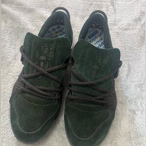 adidas Men's Forest Green Suede Low-Top Sneakers